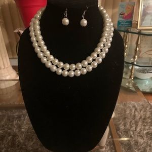 Pearl like necklace, earrings, bracelets and ring
